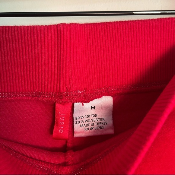 Natori Josie red velour lounge pants size medium - Picture 6 of 6